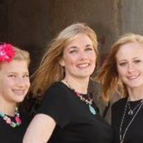 Meet your Posher, Catrina - Picture 1 of 1